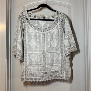 Democracy Embellished Cream shirt size small.    G-1169